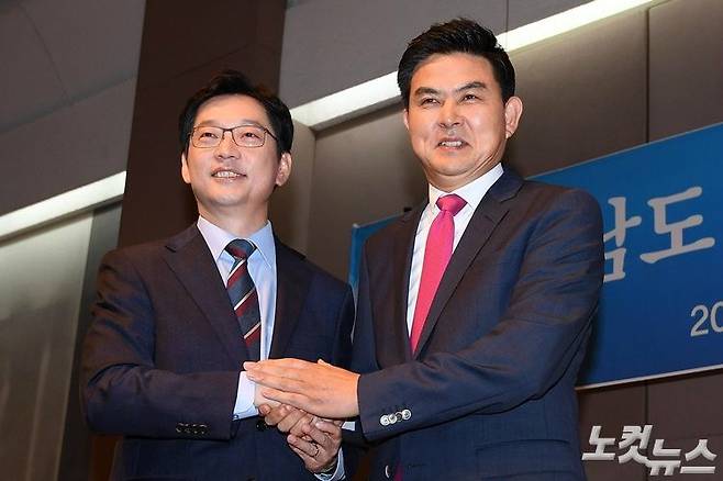 경남도지사에 출마한 더불어민주당 김경수 후보, 자유한국당 김태호 후보 (사진=박종민 기자/자료사진)