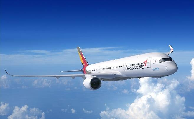 하늘길이 넓지만 마음대로 오갈 수 있는 건 아니다. [중앙포토]