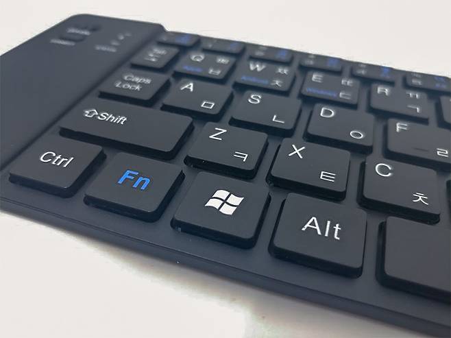 윈도우 운영체제의 시작 버튼(윈도우 키)