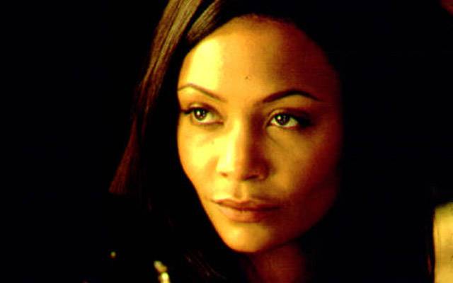 ‘미션 임파서블2’(2000)의 탠디 뉴튼.