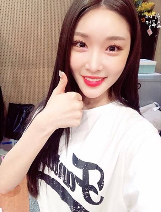 ‘컬투쇼’ 청하 (사진=컬투쇼 공식 인스타그램)