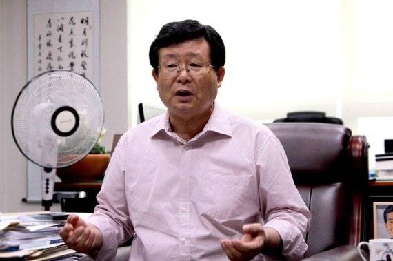 설훈 더불어민주당 의원