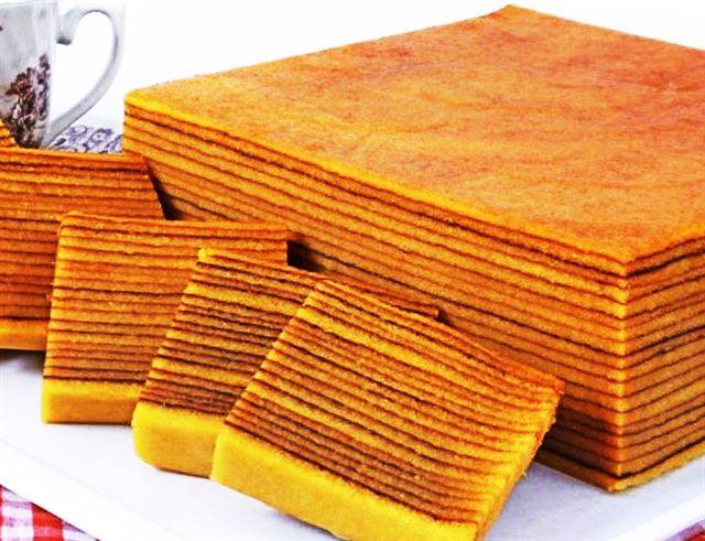 정성과 시간으로 만드는 케이크 ‘라피스레짓’ ⓒ인도네시아관광청