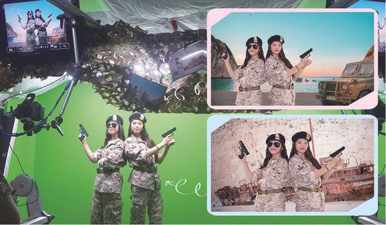 캠프 그리브스에서는 태양의 후예에 나오는 장면에 관광객 모습을 합성하는 크로마키 사진도 만들 수 있다. [경기관광공사 제공]