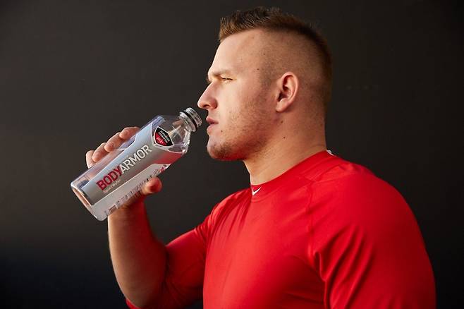 미국프로야구 LA에인절스의 마이크 트라웃. /사진=바디아머 트위터