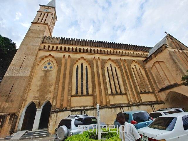 ▲ 노예시장터에 세워진 교회