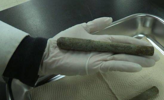 세총통 총신의 모습. 손바닥 하나 안에 들어올 정도로 크기가 작다.(사진=문화재청 문화유산채널)