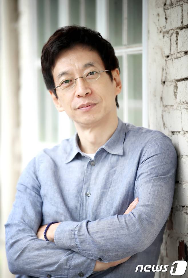 서울 삼청동 카페. 영화 '상류사회' 변혁 감독 인터뷰.2018.8.24/뉴스1 © News1 권현진 기자