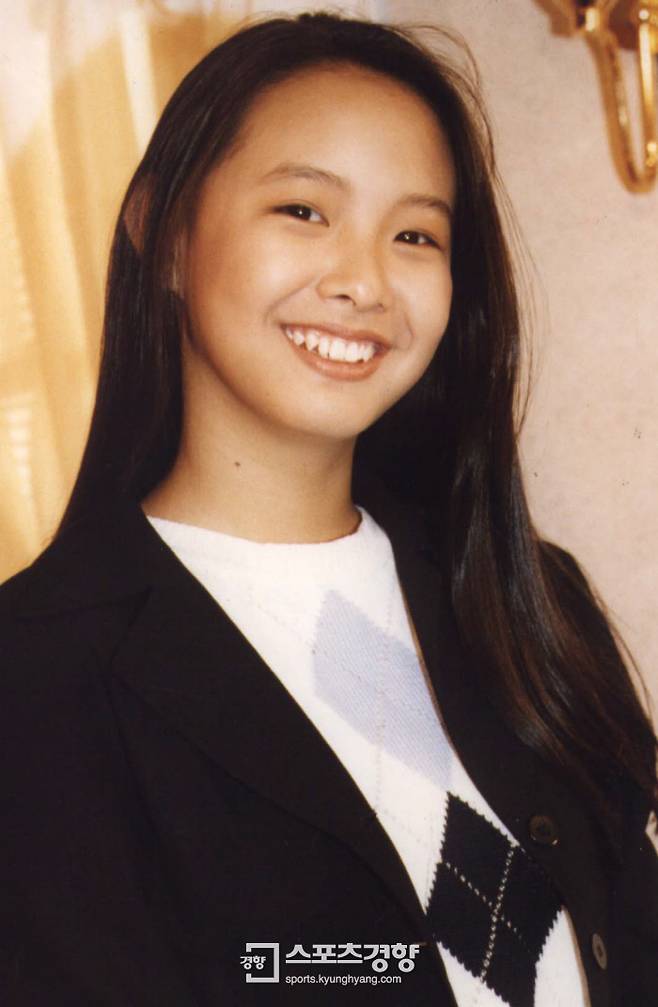 1995년 데뷔 1년 차 앳된 외모의 배우 이제니. 경향신문 자료사진