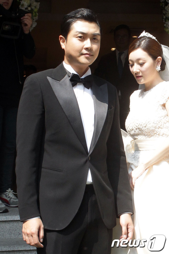 여현수(왼쪽), 정하윤