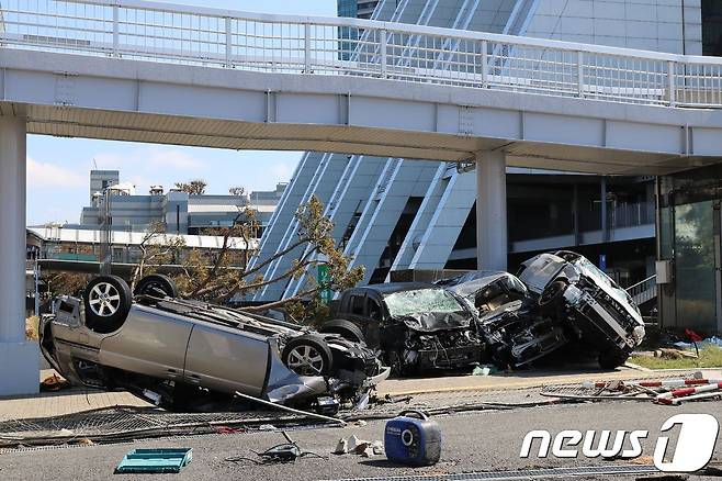 일본 강타한 태풍 '짜미' 피해현장 © AFP=뉴스1