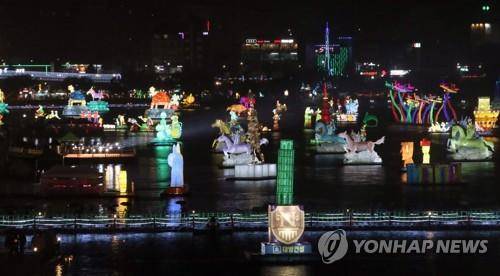 진주남강유등축제의 밤 [연합뉴스 자료사진]