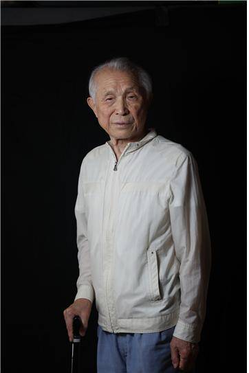 #02정지윤 _ 귀향(歸向). 박종린(1933년생) 평양시, 복역기간 35년.