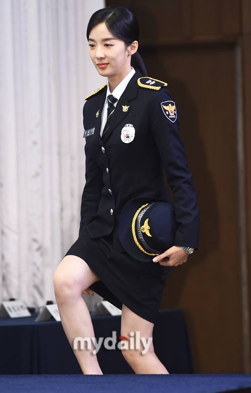 ▲ 이청아 '진짜 경찰인 줄 알았네'