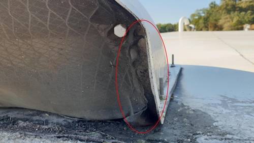 인화방지망의 벌어진 틈새 [고양경찰서 제공]