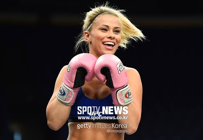 ▲ 페이지 밴젠트는 외향적인 성격과 준수한 외모를 갖춰 미래 WWE 스타로 꼽힌다.