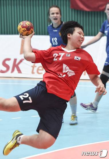 2015 광주하계유니버시아드(U대회) 여자 핸드볼 대표팀 당시의 강은혜./뉴스1 DB © News1 황희규 기자