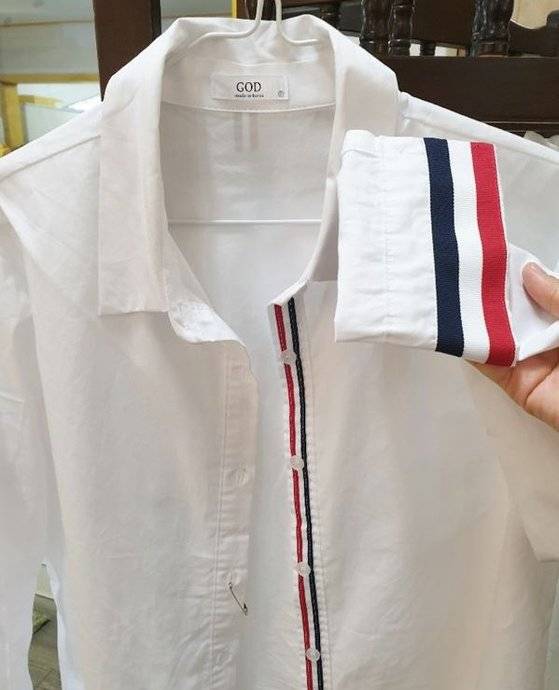 김용임 한국유치원총연합회 비대위 전북지회장 겸 대외협력부장이 명품 셔츠인지 모르고 입었다며 보내온 사진. [사진 김용임 한유총 전북지회장]