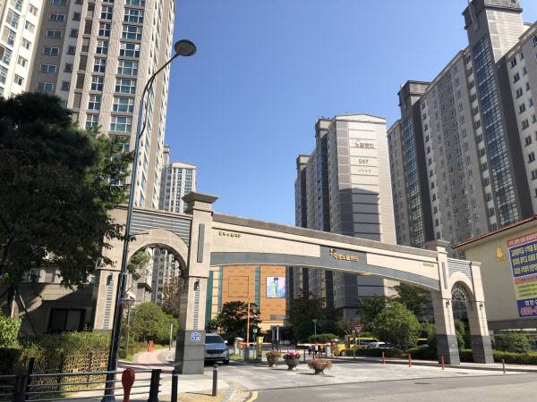 광주광역시 광산구 수완지구 대방노블랜드아파트. /이지은 기자