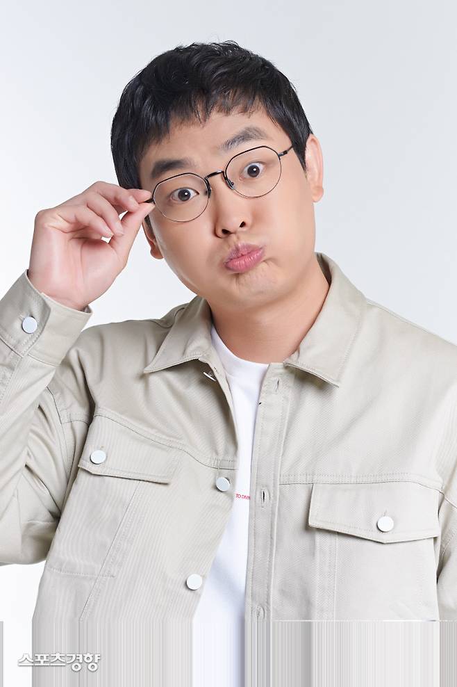 최근 KBS2 ‘개그콘서트’로 복귀해 연기를 펼치고 있는 개그맨 박영진. 사진 JDB엔터테인먼트