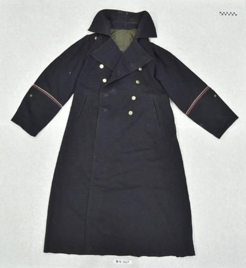 대한제국 장교 군복 대한제국 진위군 장교 군복 중 외투. [육군사관학교 제공]