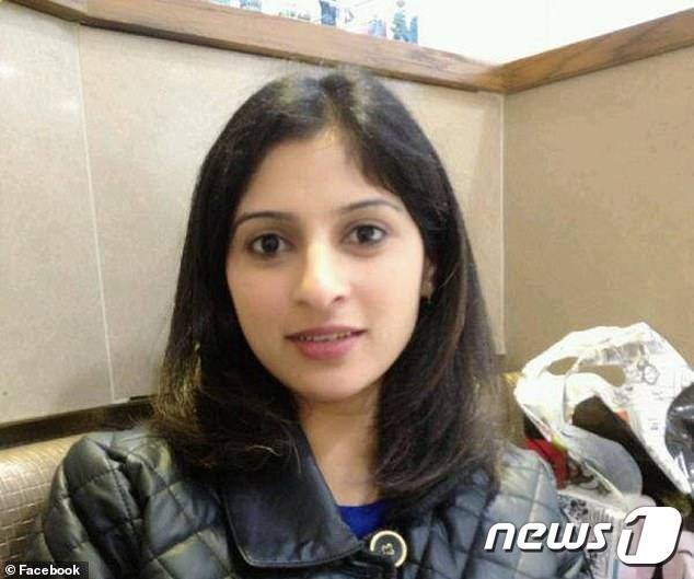 12일(현지시간) 전남편이 쏜 석궁에 맞아 사망한 사나 무함마드. (출처=영국 데일리메일 갈무리) © News1