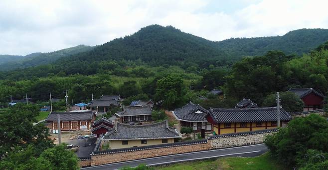 1932년 음력 노동절에 소작권 이전에 반대하는 시위가 벌어진 전남 영암군 덕진면 영보리 형제봉 영암문화원 제공