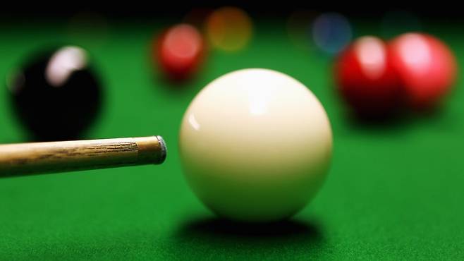 Billiard / snooker balls