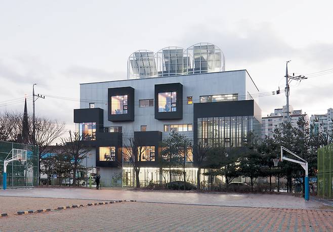 ▲성수동 ‘카우앤독’/사진=김재윤