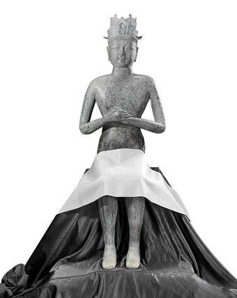 2006년 국립중앙박물관 북한 문화재 특별전에 출품됐던 북한의 국보인 태조 왕건상. 국민일보DB