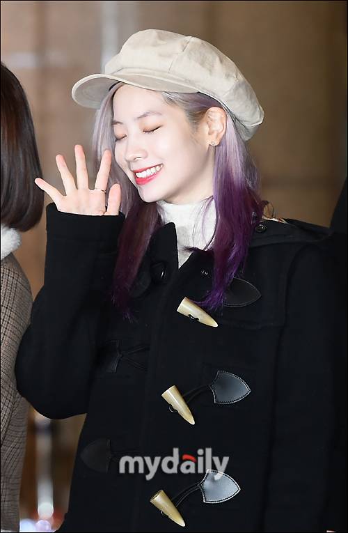 ▲ 트와이스 다현 '눈 감아도 자연스럽죠?'