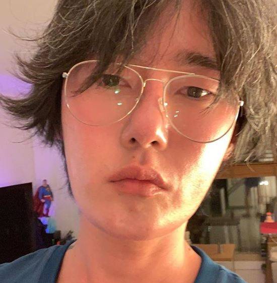 허지웅 인스타그램