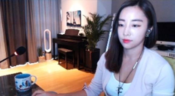 사진=서지수 아프리카TV 방송 캡처