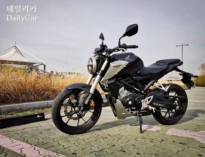 혼다, CB125R