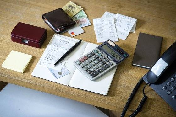 합의금은 대부분 가해자가 자신의 득실을 따져 계산된 금액이 피해자에게 제시된다. 사진은 본 기사 내용과 관련 없음. [중앙포토]