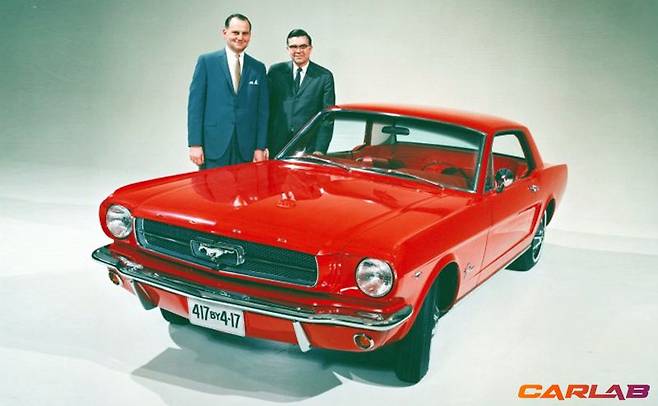 돈 프레이와 리 아이아코카 그리고 머스탱