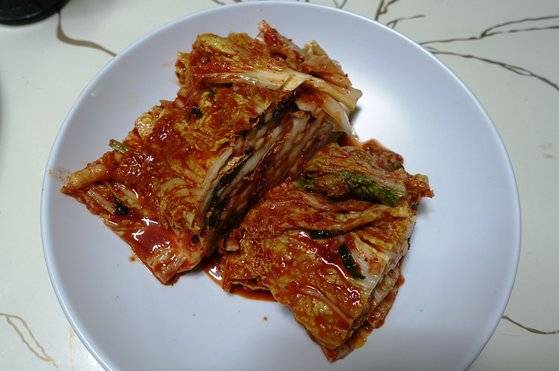 담근 지 하루 된 박광희 명인의 배추김치.