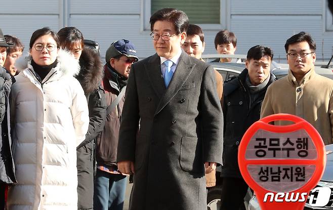 공직선거법 위반 등 혐의로 기소된 이재명 경기도지사. 2019.1.17/뉴스1 © News1 오장환 기자