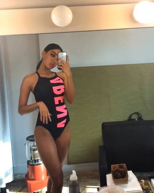 문가비 몸매 최강자! 대세답게 섹시 수영복 사진 공개…구릿빛 피부가 더 아찔해