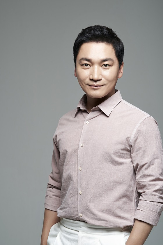 배우 조재윤/사진제공=FNC엔터테인먼트