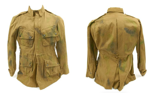 제2차 세계대전 당시 착용했던 M1942 공수부대 코트. 위장을 위해 컬러 스프레이를 뿌린 흔적이 남아 있다. /출처= @www.ima-usa.com