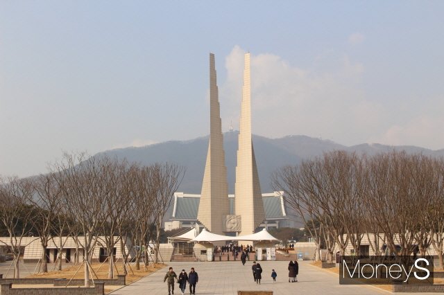 독립기념관과 겨레의탑. /사진=박정웅 기자