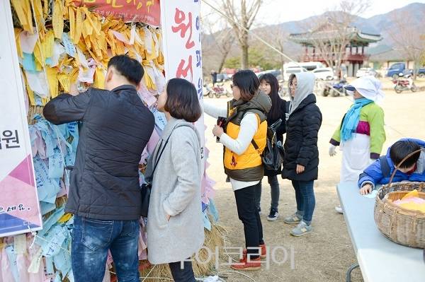 ▲ 낙안읍성 달집만들기/ⓒ순천시