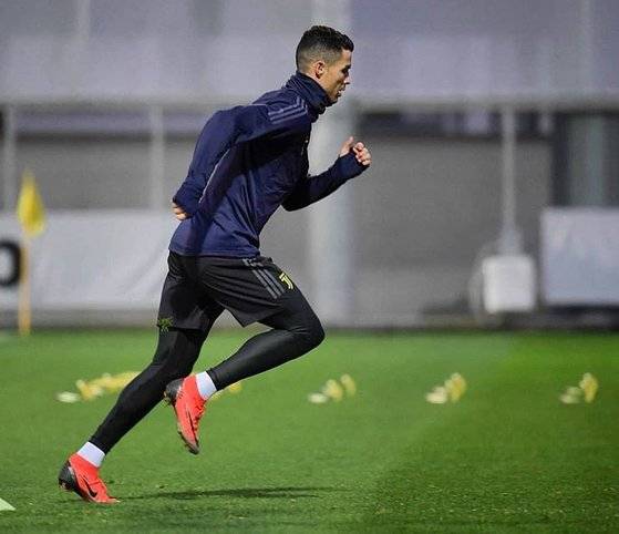 손흥민은 자신의 롤모델인 호날두를 보면서 뒷공간 침투를 연마했다. [유벤투스 소셜미디어]