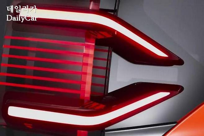 시트로엥, 100주년 기념 전기차 콘셉트 티저 (출처 시트로엥)