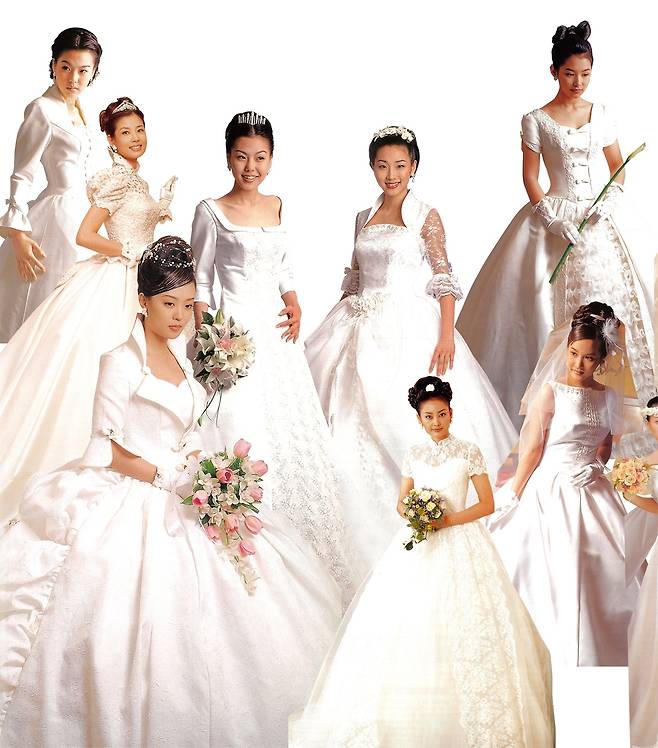 사진 : 월간 웨딩21 창간 20주년, 웨딩드레스 변천사