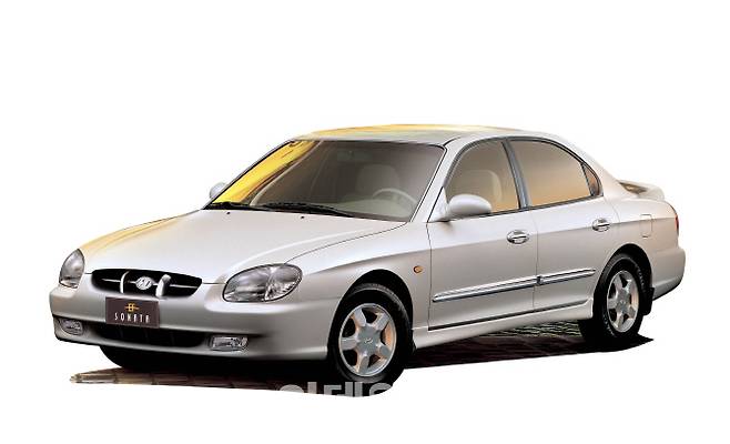 4세대 EF쏘나타(1998~2005년)