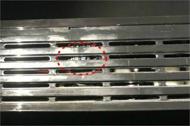 셋톱박스 내부에 설치된 카메라 (사진=경찰청 제공)