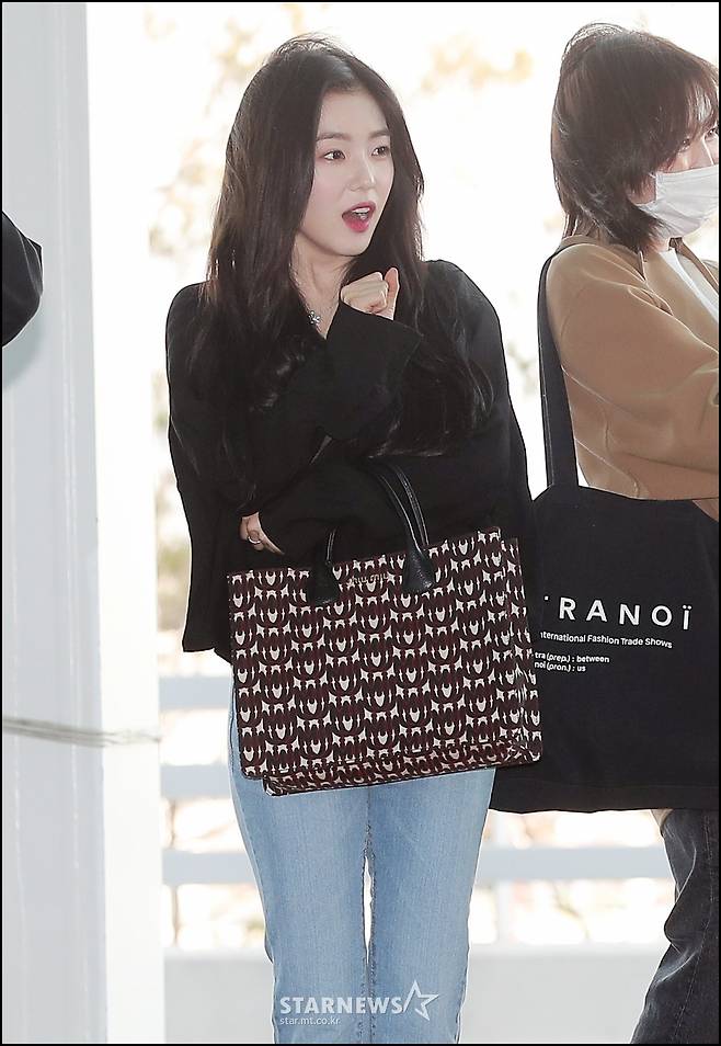 [★포토]아이린, '너무 추워요'