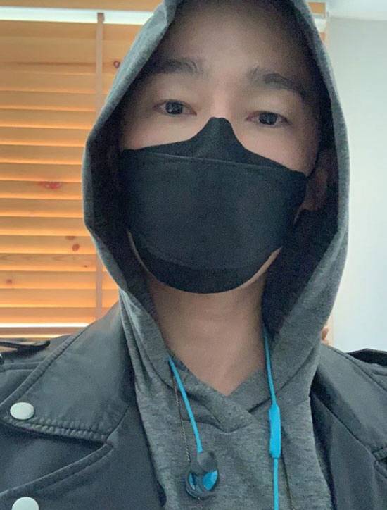 허지웅